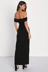 Enchanting Romantic Black Off-the-Shoulder Maxi Dress