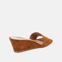 QAILY WIDE WEDGES BROWN SUEDE