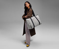 Transit Canvas Tote in Transit Canvas Black