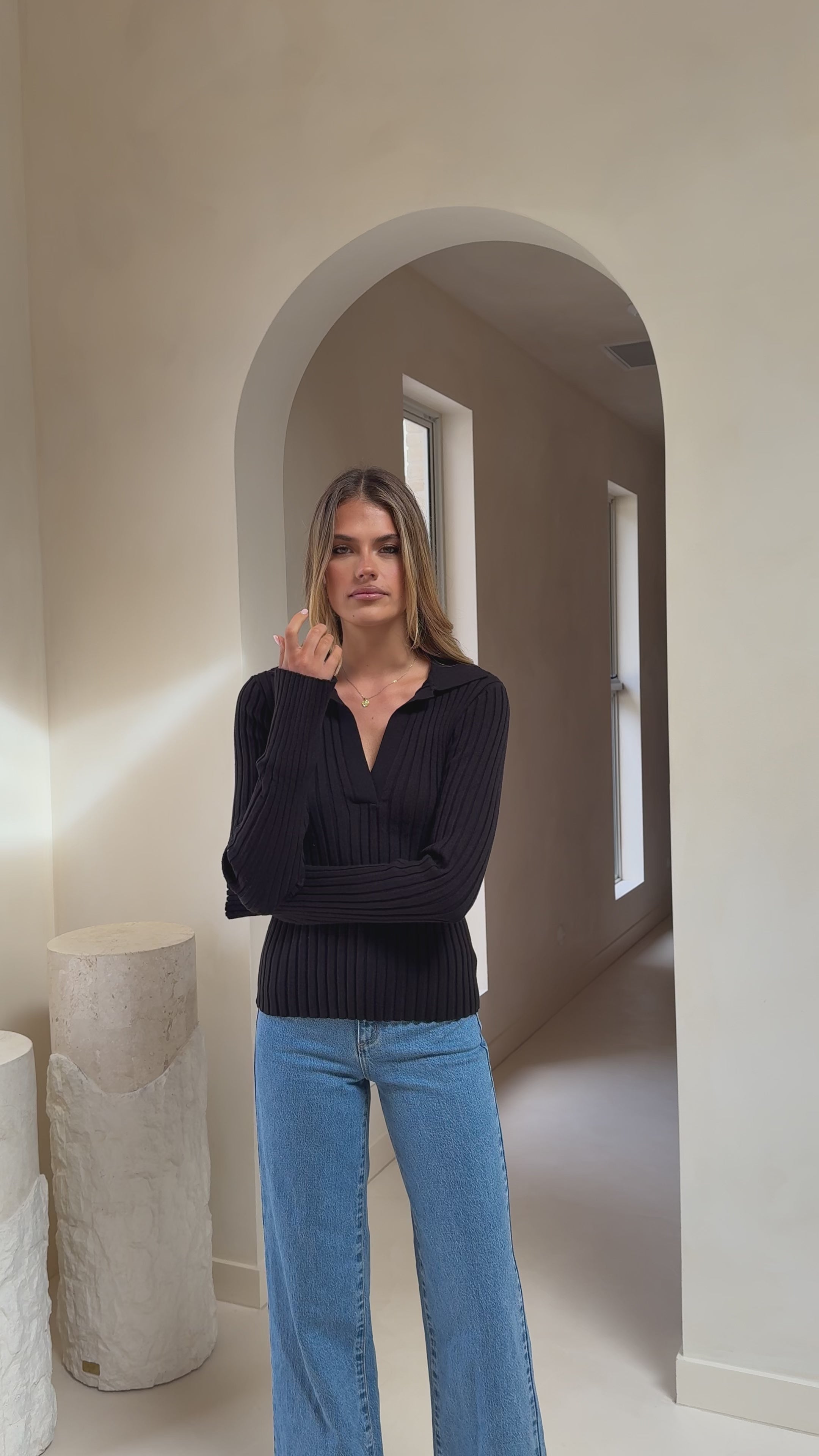 Corbin Collared Knit Top - Black