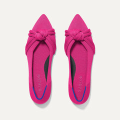The Knot Point II in Starfish Pink shown from the top.