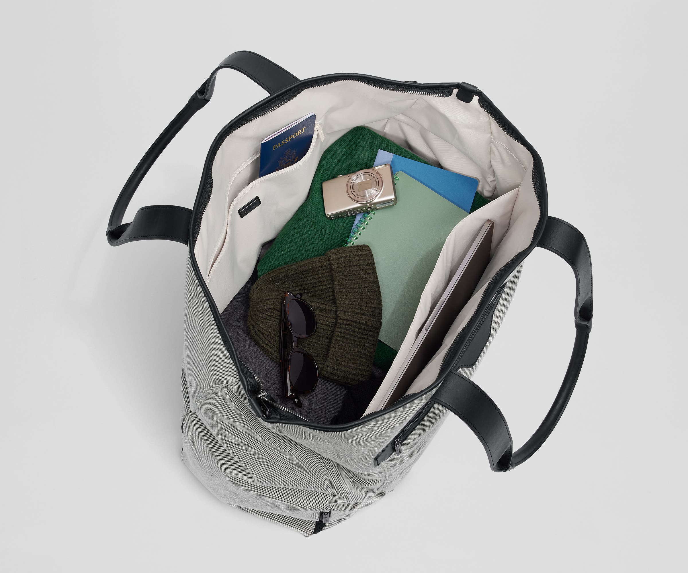 Transit Canvas Tote in Transit Canvas Black
