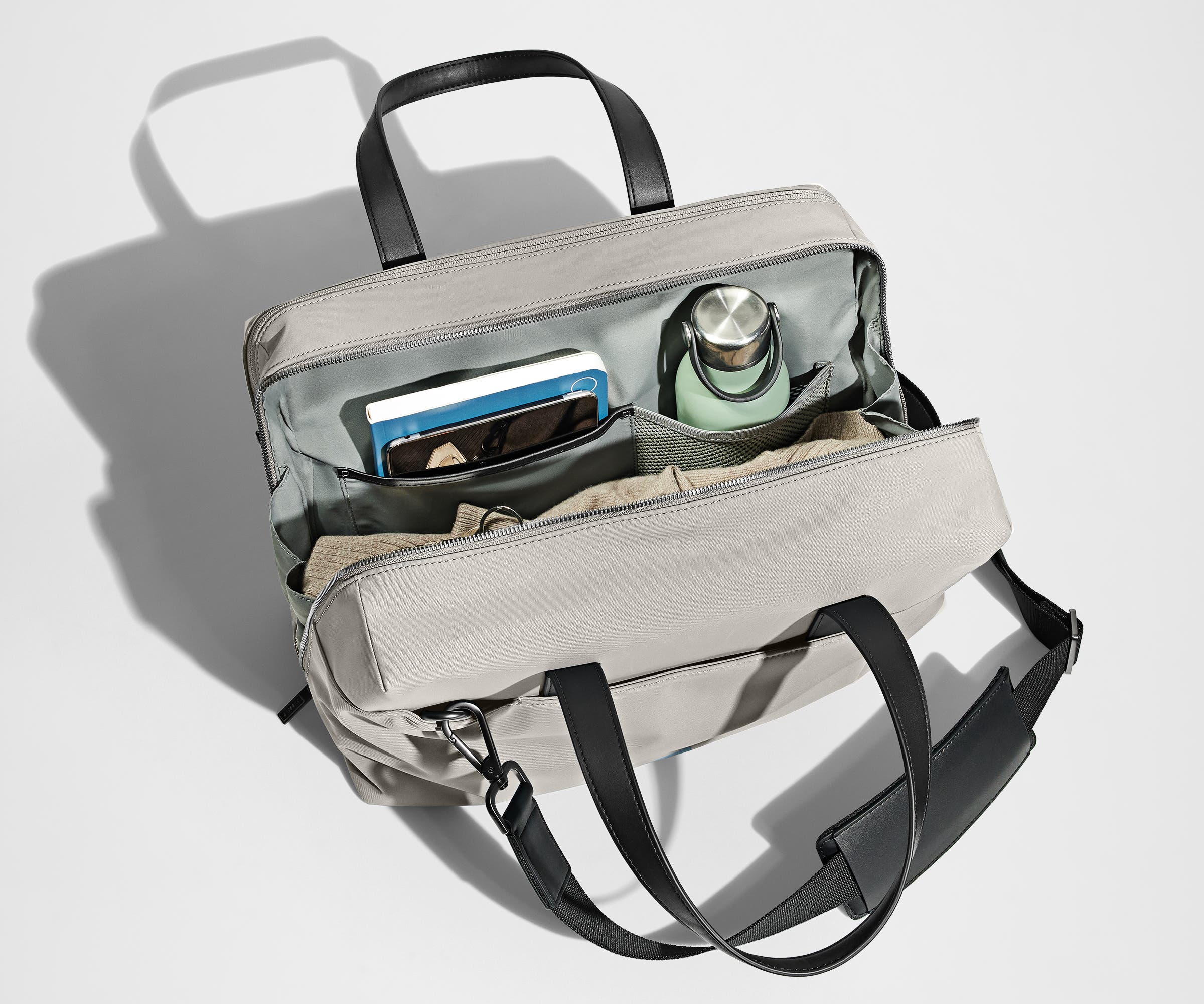 The Everywhere Bag in Cloud Gray