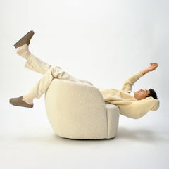 Alternate view of a model wearing The Men's Cozy Clog in Sparrow.