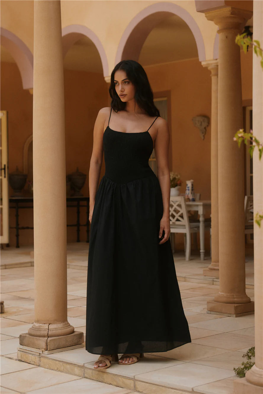 Whispering Willow Maxi Dress Black