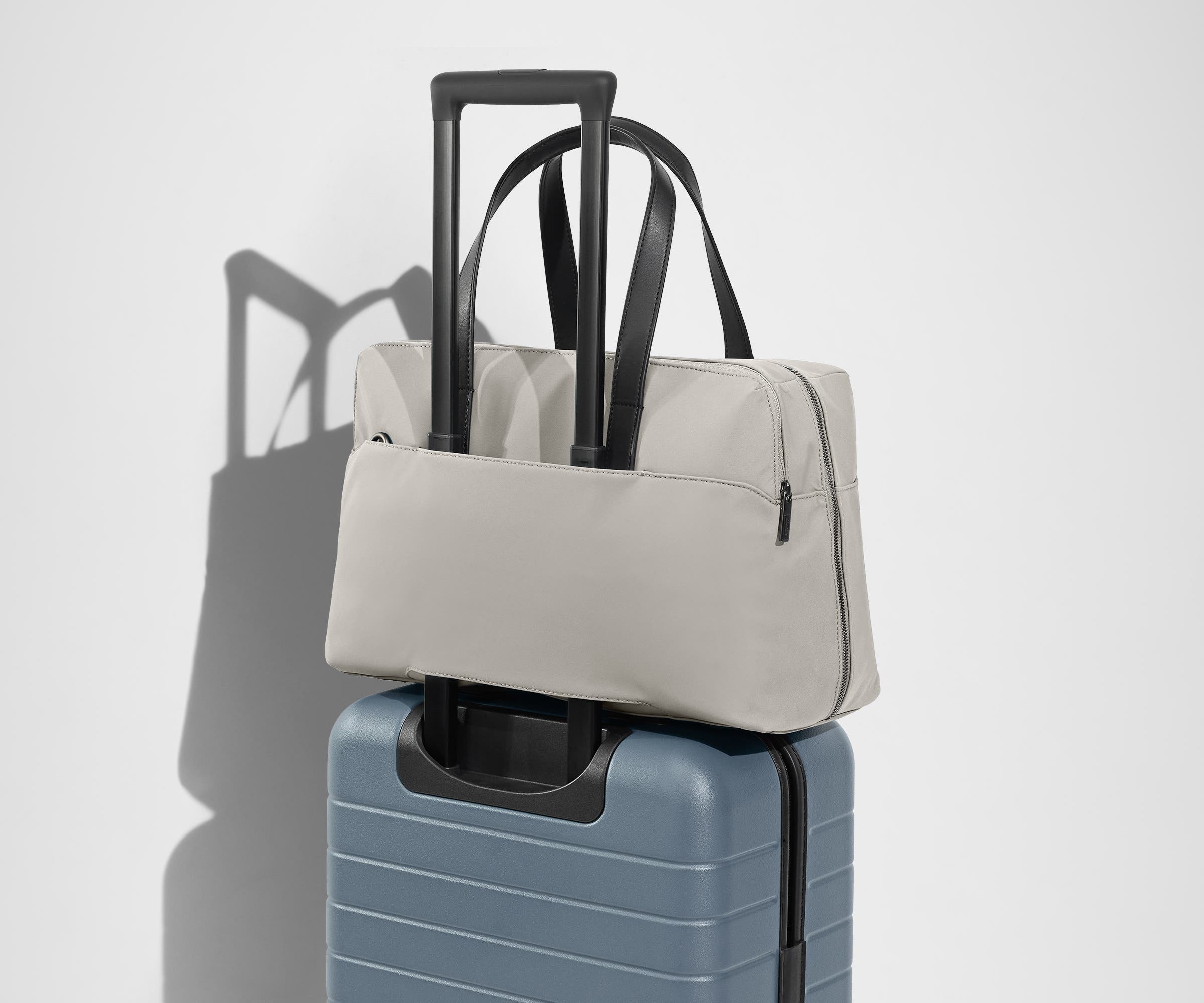 The Everywhere Bag in Cloud Gray
