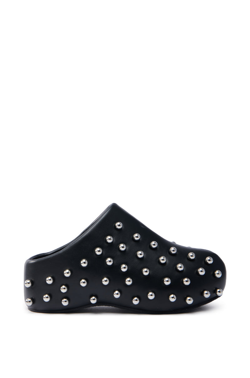 AZALEA WANG DARWIN STUD FLAT CLOG IN BLACK