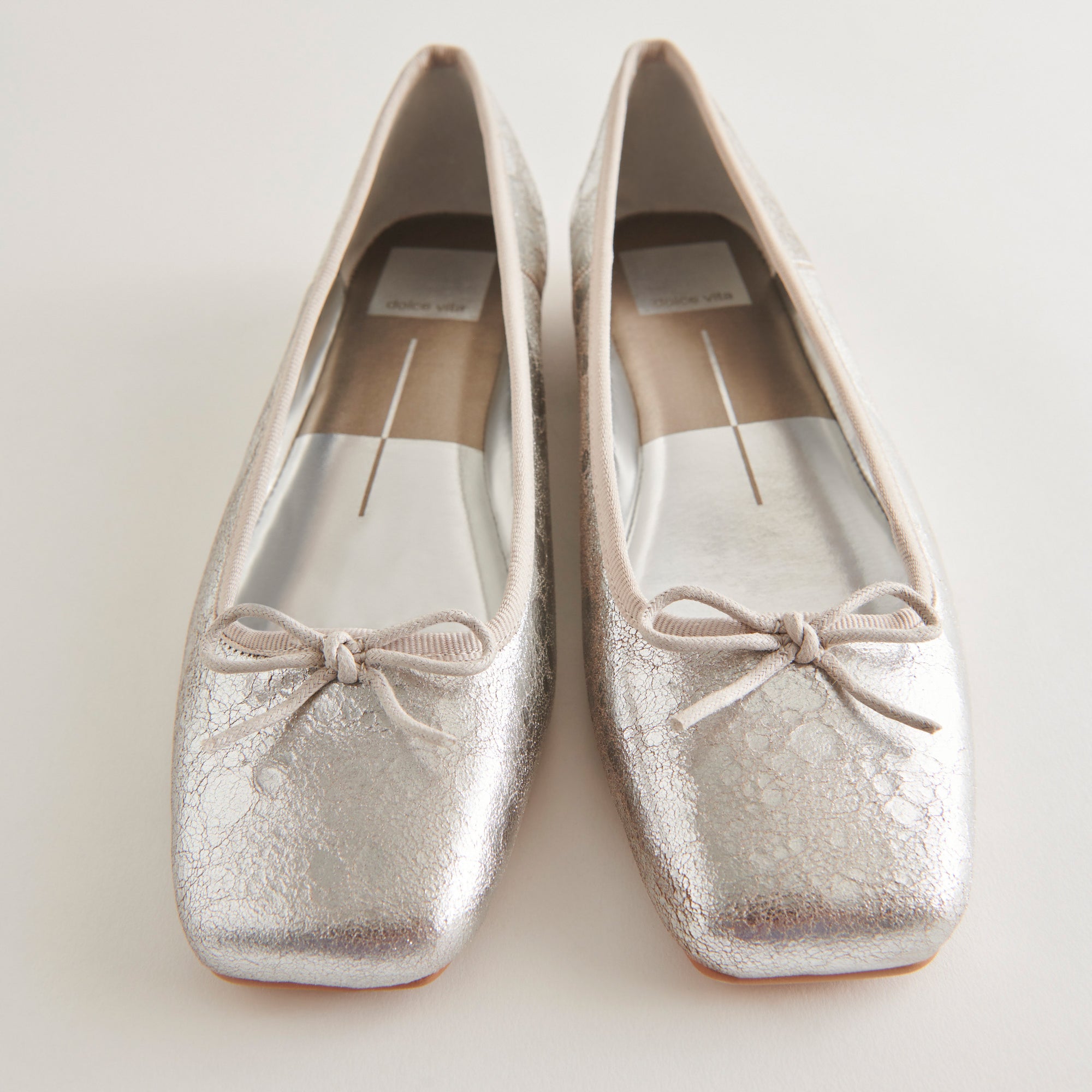 ANISA BALLET FLATS SILVER DISTRESSED LEATHER