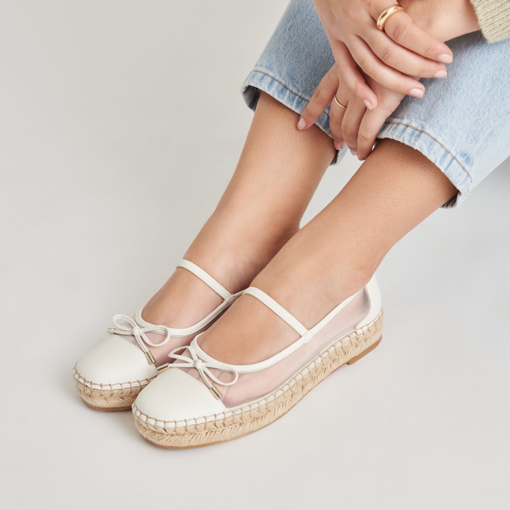 CAMBRE BALLET FLATS WHITE MESH