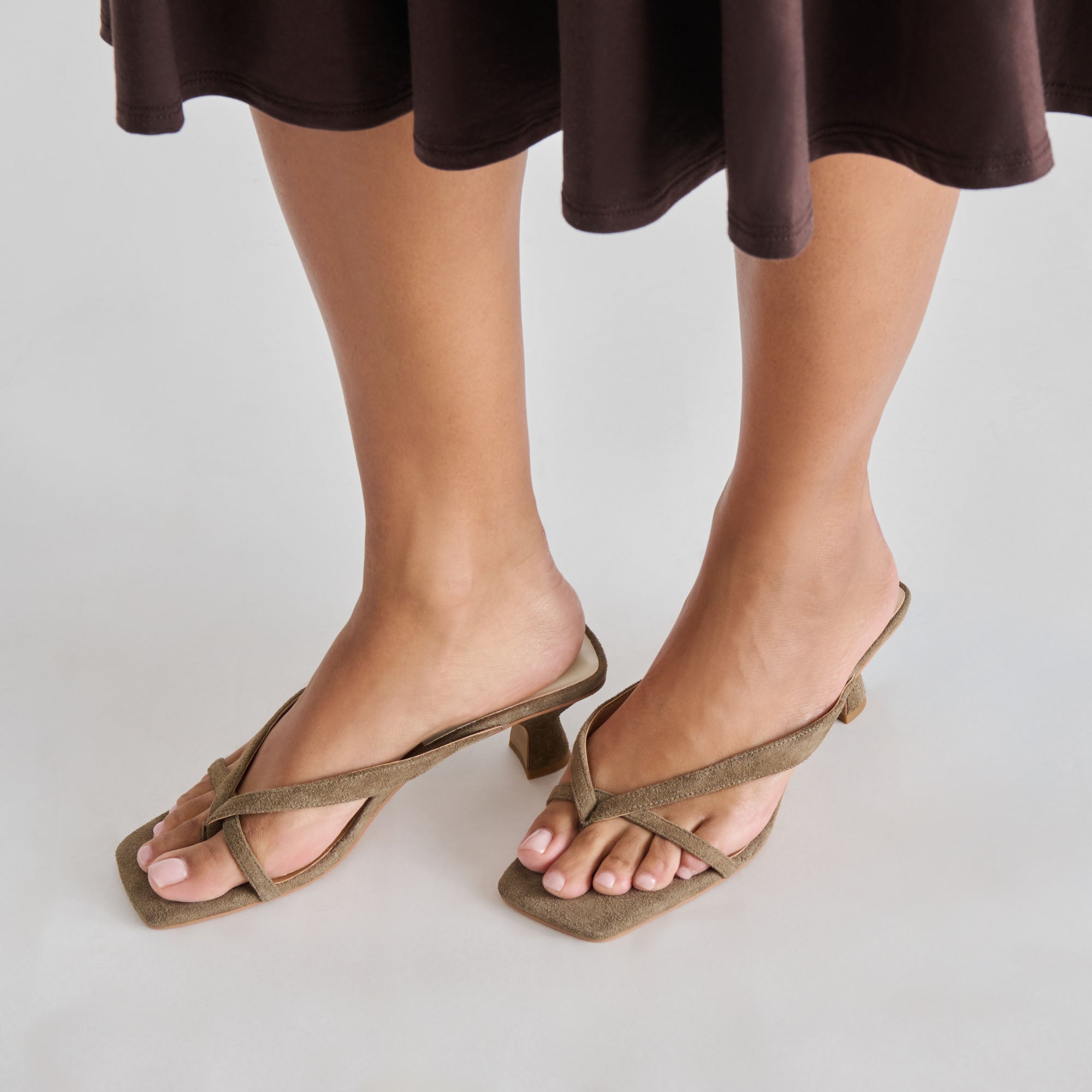 BREVEL HEELS OLIVE SUEDE