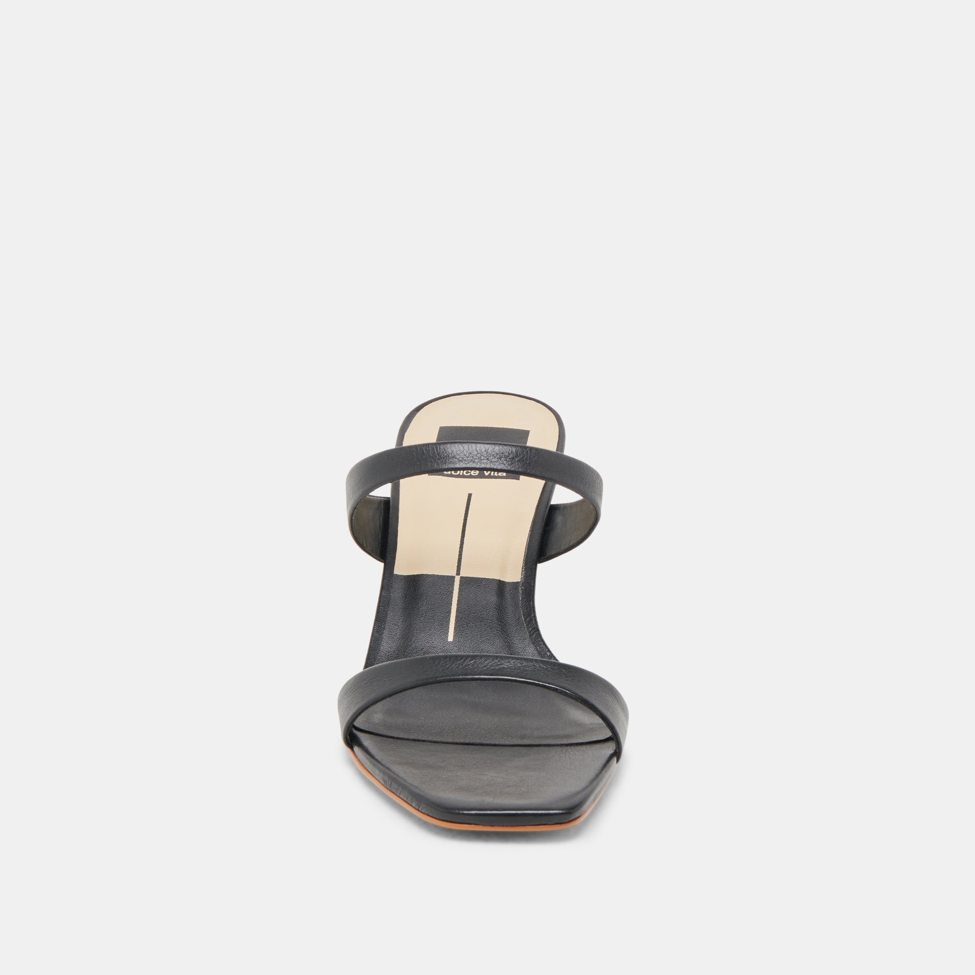 GENORA WIDE HEELS BLACK LEATHER