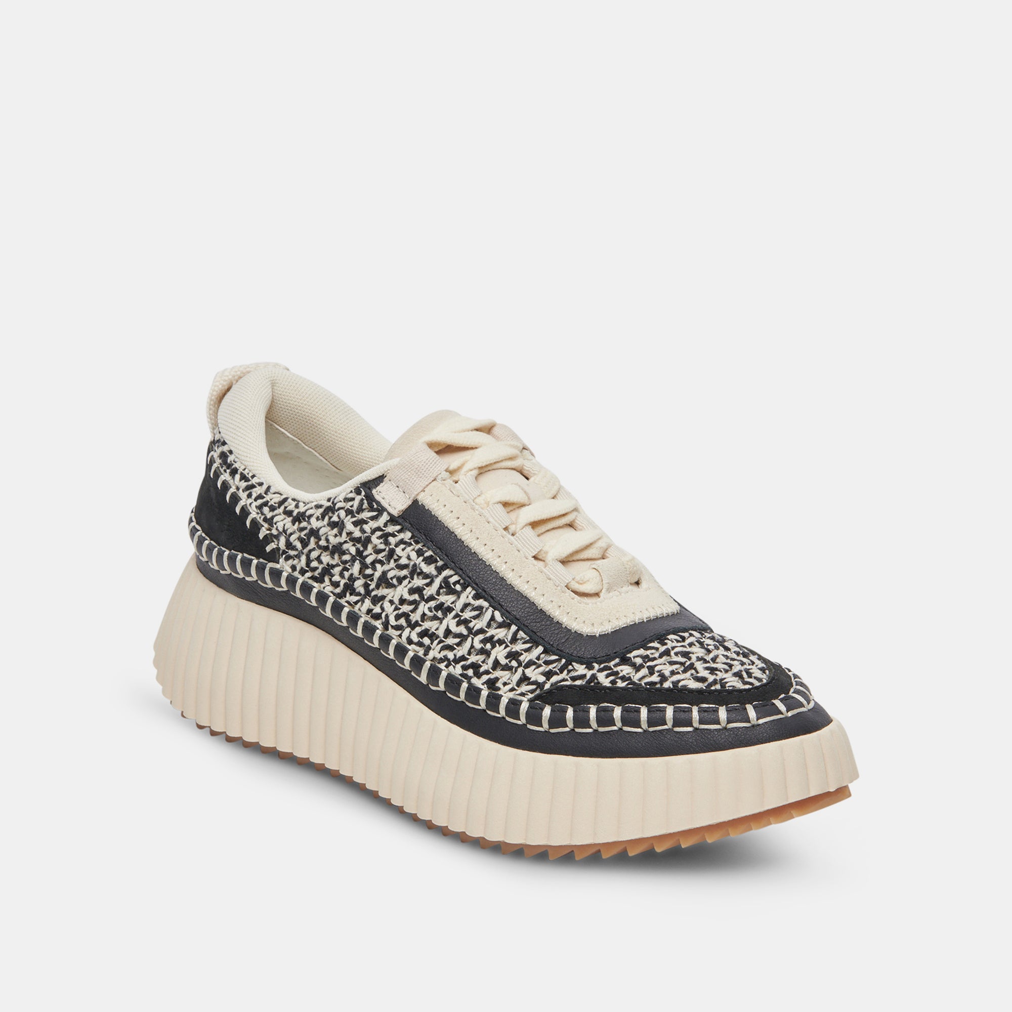 DOLEN SNEAKERS WHITE BLACK WOVEN - re:vita
