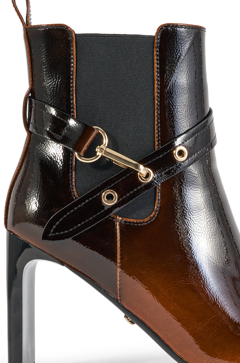 AZALEA WANG ELYN ESPRESSO BLOCK HEEL BOOTIE