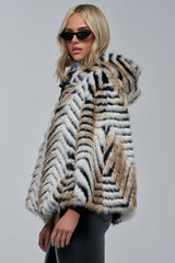 CHEVRON DREAMING FAUX FUR PONCHO