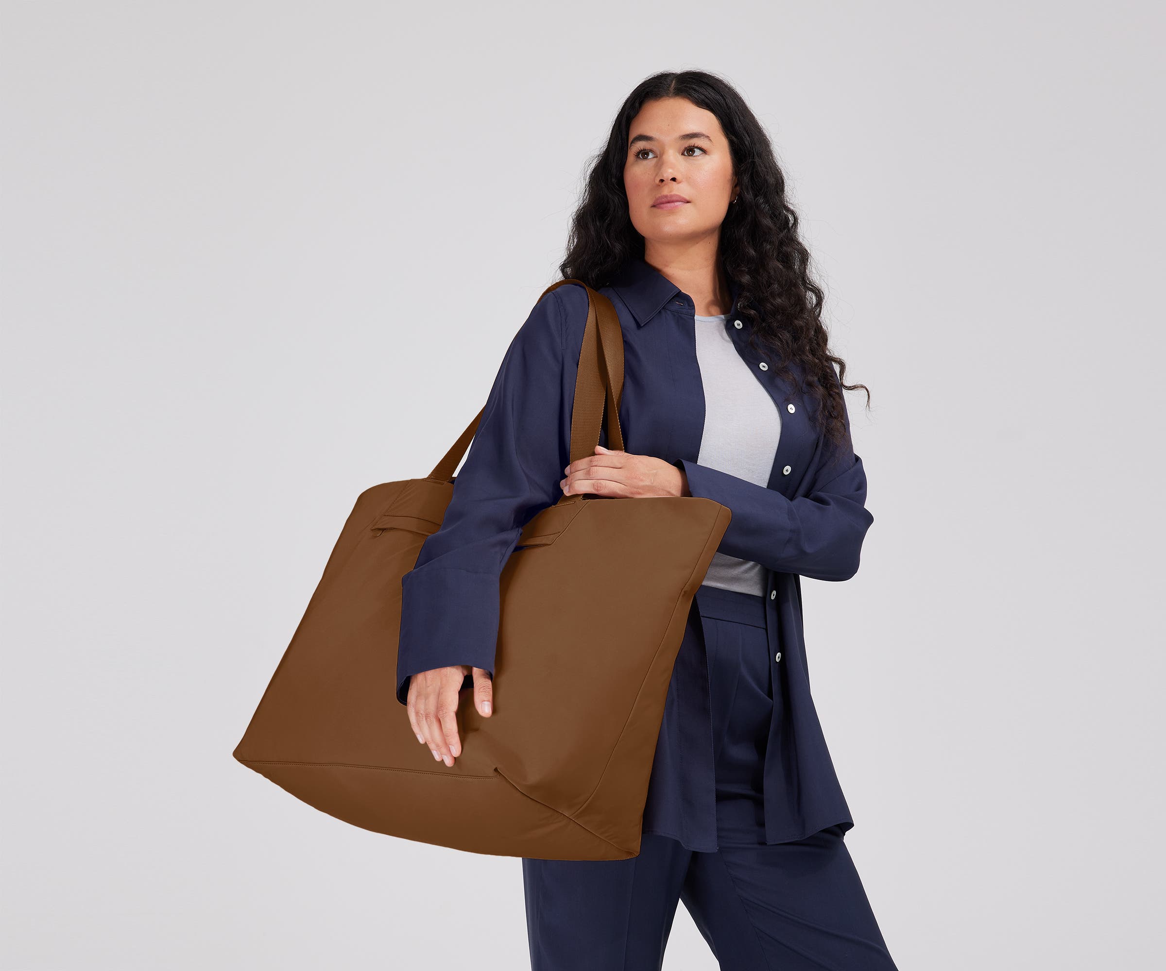 Large Featherlight Tote in Amaro Brown