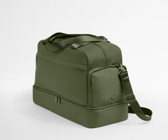 Featherlight Weekender in Olive Green