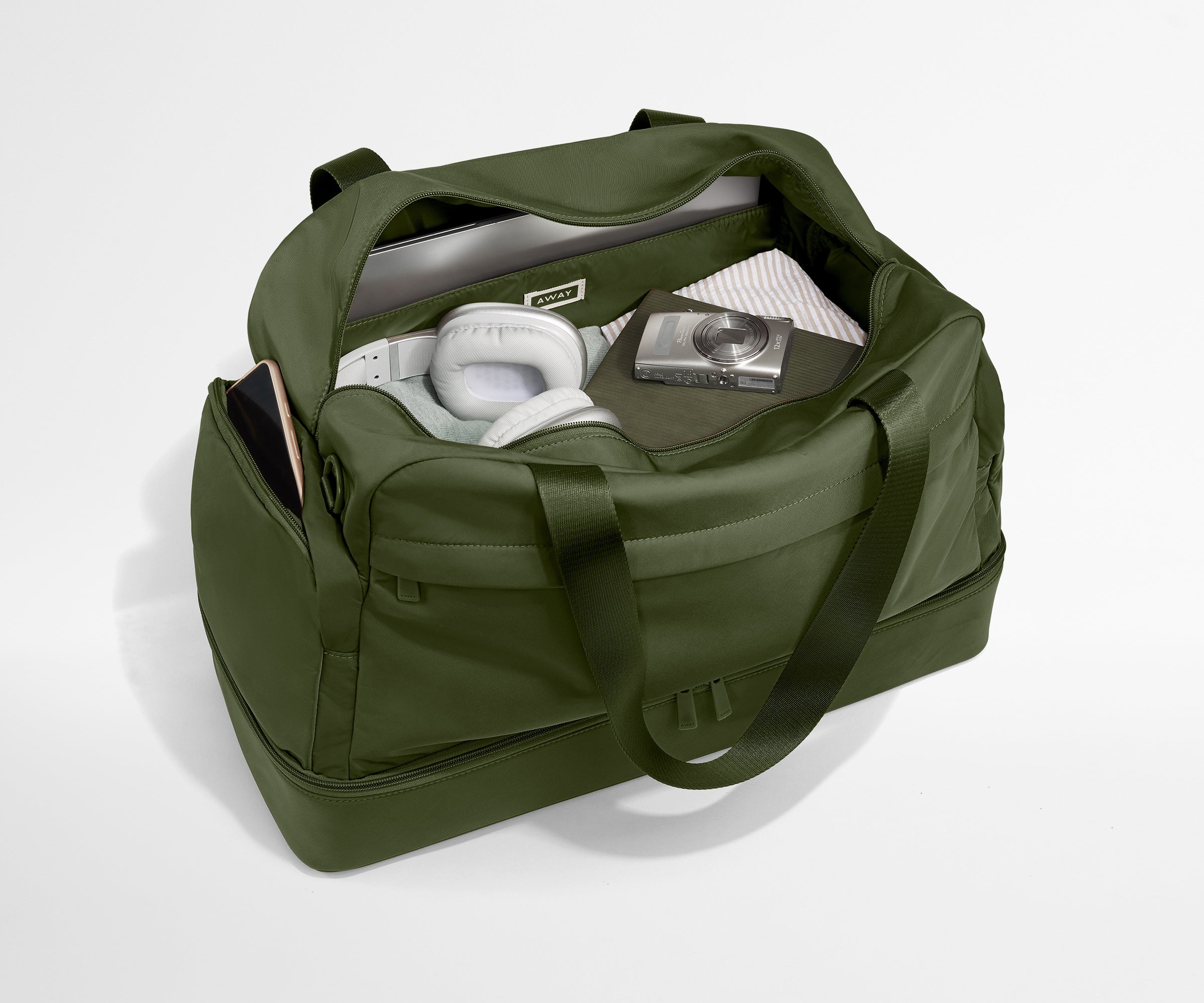 Featherlight Weekender in Olive Green