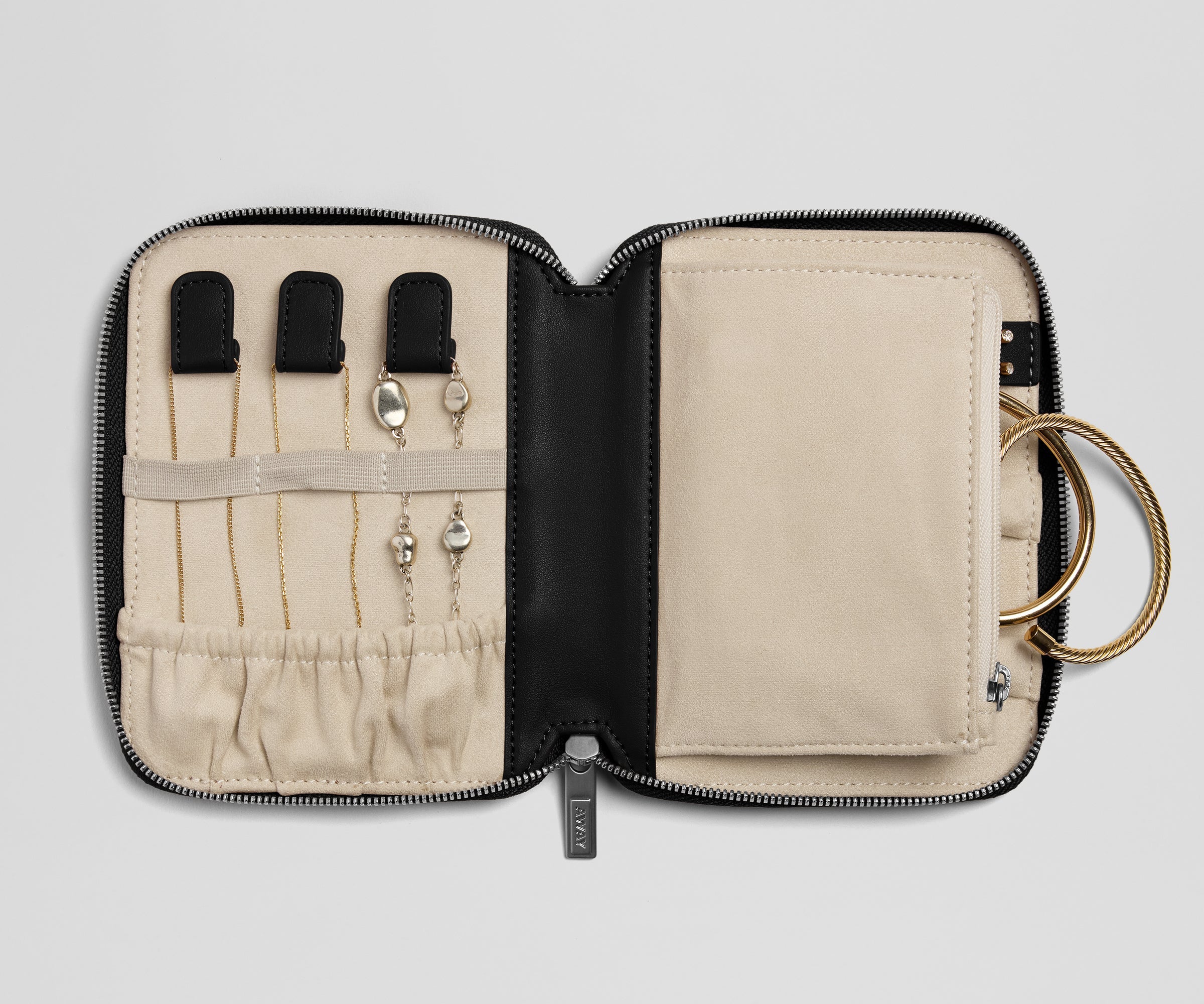 Slim Jewelry Organizer in Jet Black