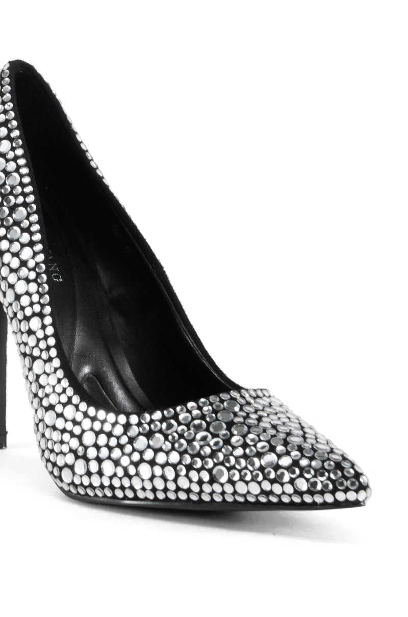 AZALEA WANG COSMOPOLITANS BLACK PUMP