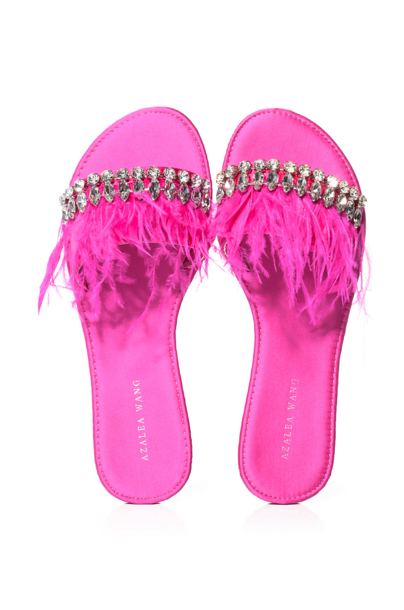 AZALEA WANG FEATHER FLAT SANDAL IN FUCHSIA