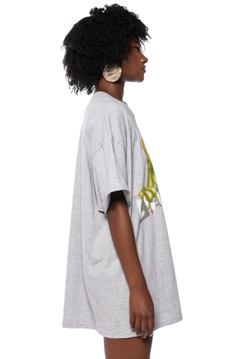 MELTIN MY FACE GRAPHIC TEE