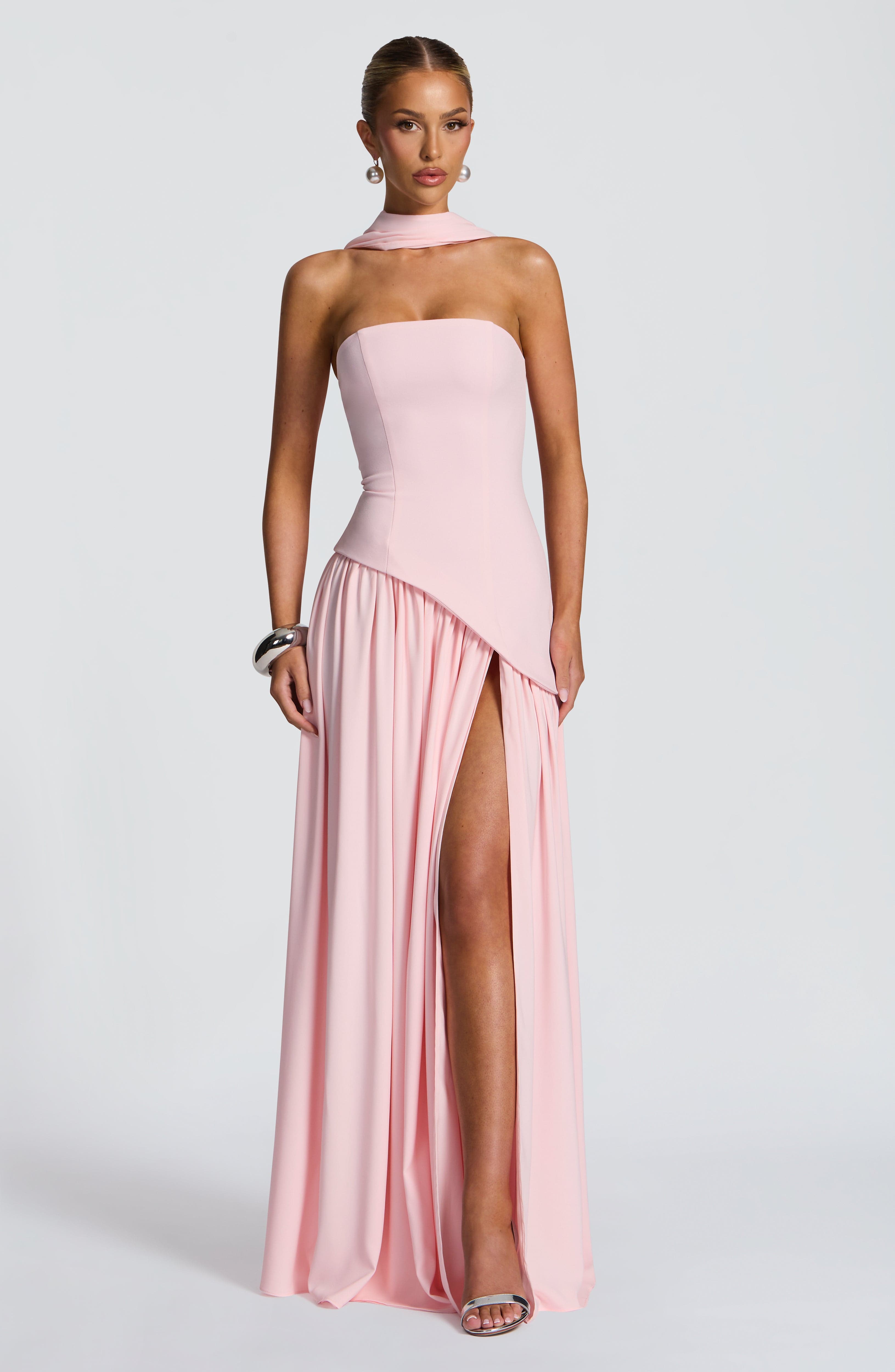 Maliyah Maxi Dress - Blush Dress Babyboo Fashion Premium Exclusive Design